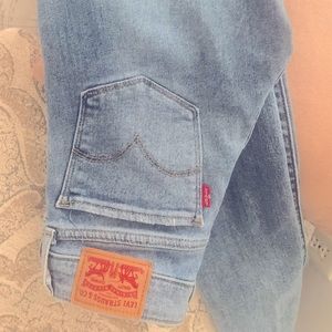Levi’s 711, skinny